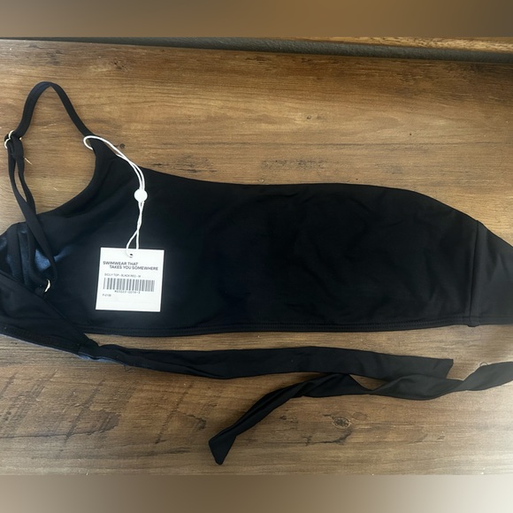 Monday Swimwear Sicily Top Black M - Picture 5 of 9